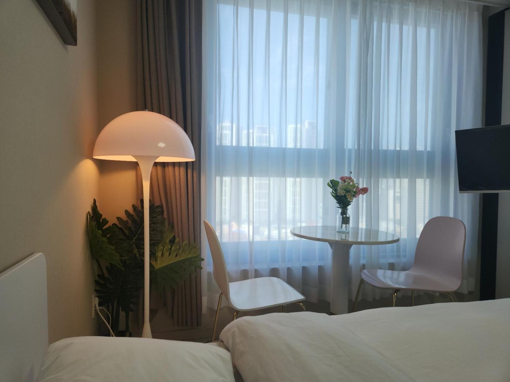 Daegu Star B&B Dsr Hotel Lily Guestroom Buitenkant foto