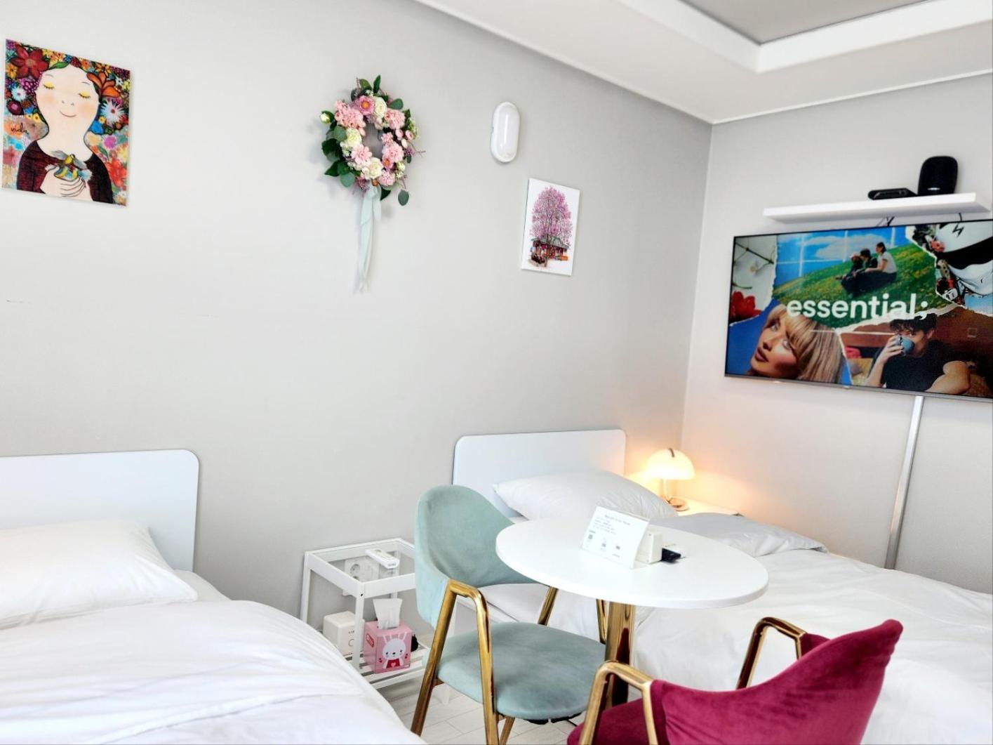 Daegu Star B&B Dsr Hotel Lily Guestroom Kamer foto
