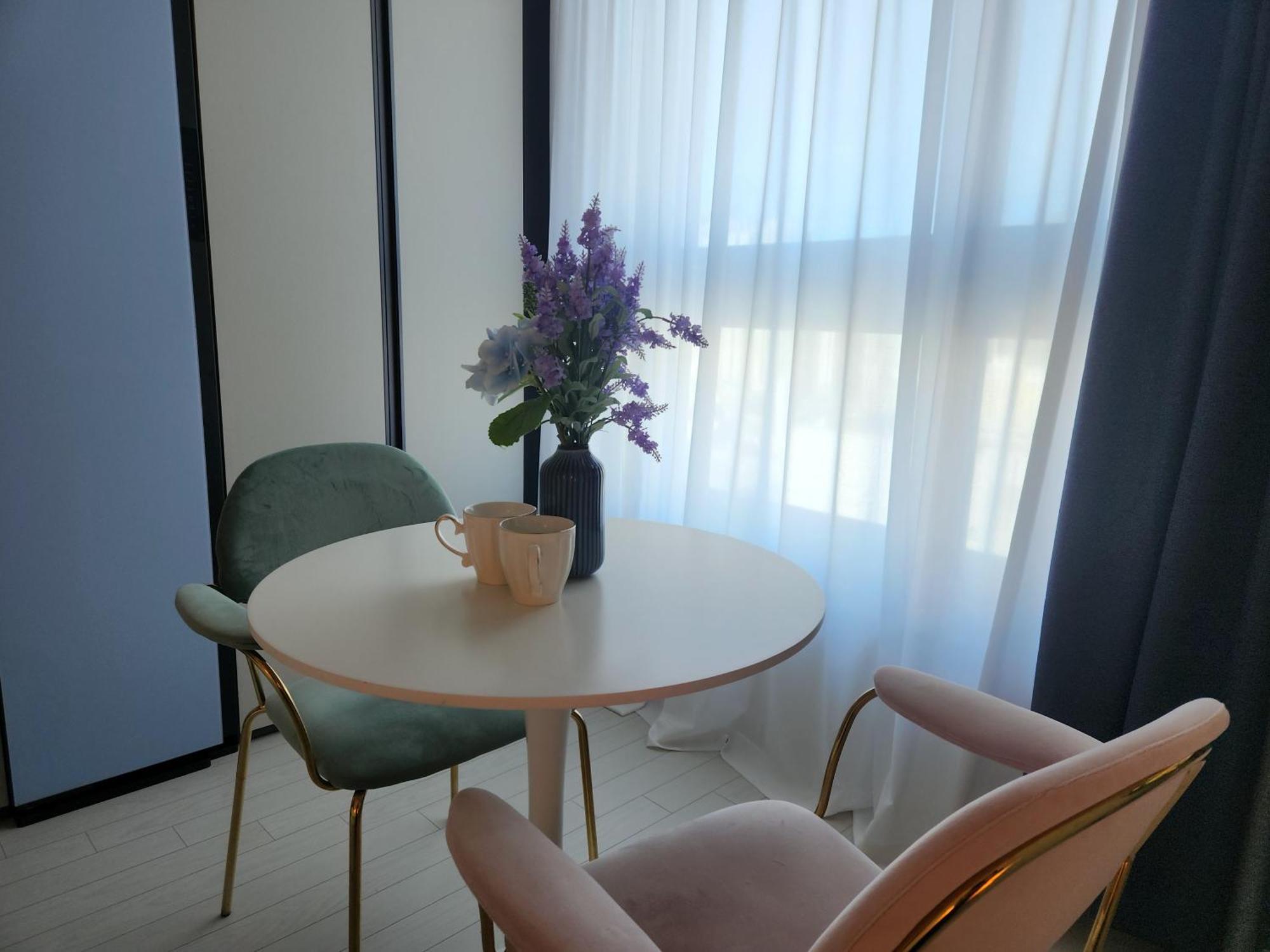 Daegu Star B&B Dsr Hotel Lily Guestroom Kamer foto
