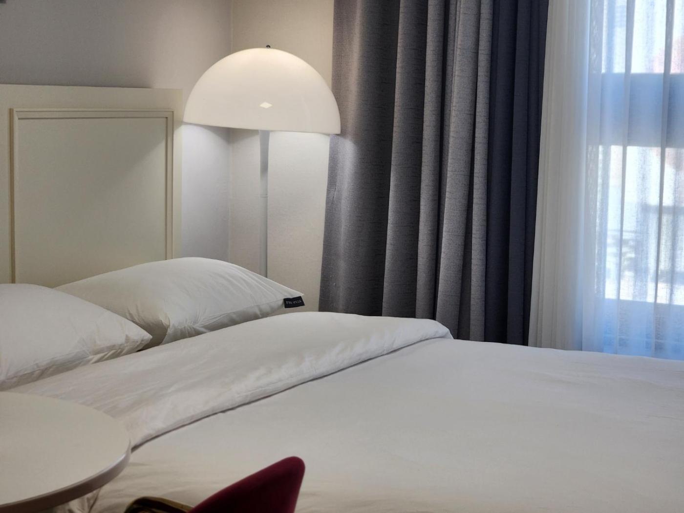 Daegu Star B&B Dsr Hotel Lily Guestroom Buitenkant foto